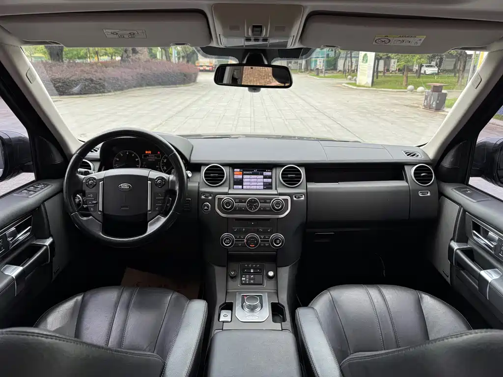 Discovery 2015 3.0 SC V6 SE