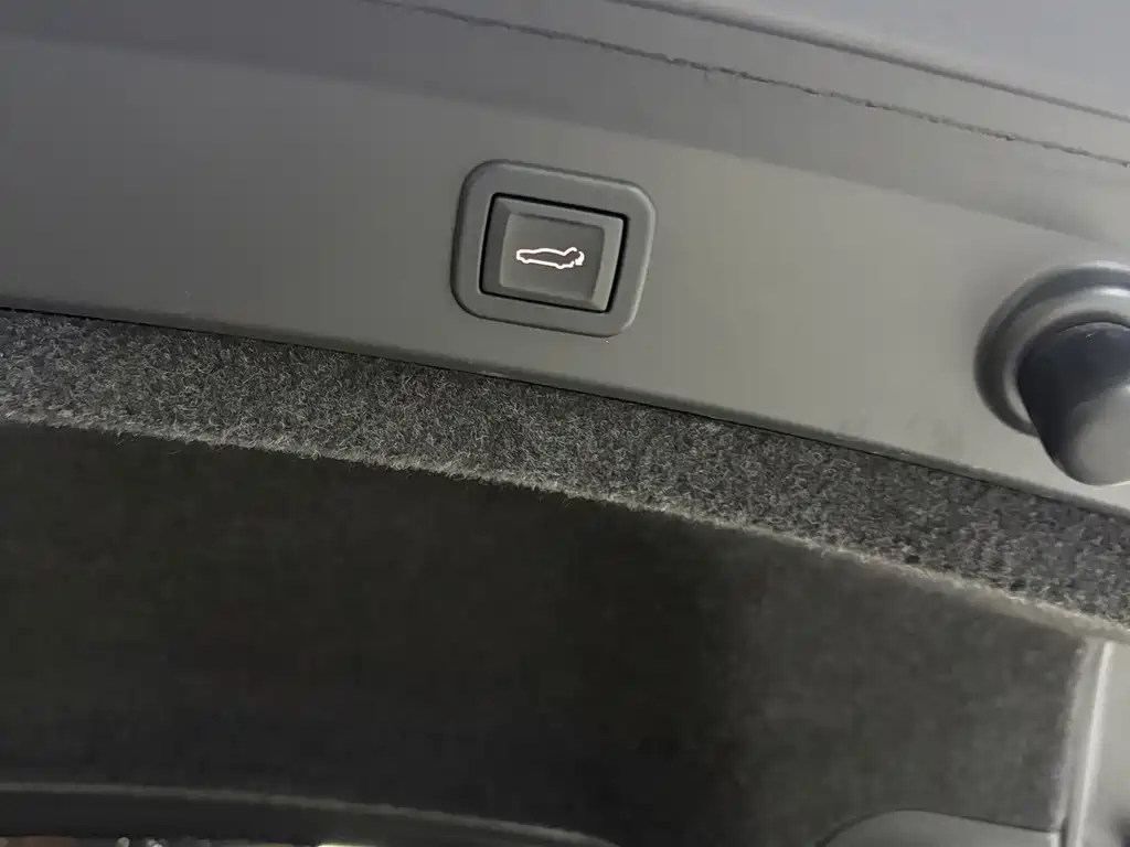 Cadillac CT6 2023 28T Prestige Edition