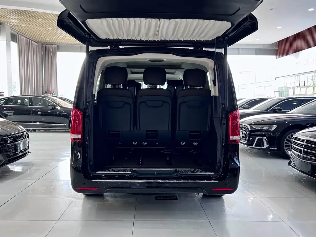Mercedes-Benz V-Class 2021 260 L Long Wheelbase Luxury Edition