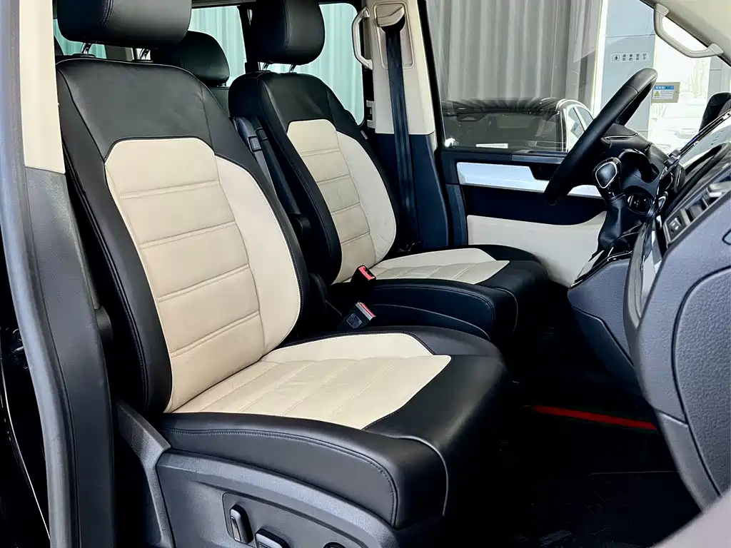 Mighty 2016 2.0TSI 4x4 Premium Edition 6-seater