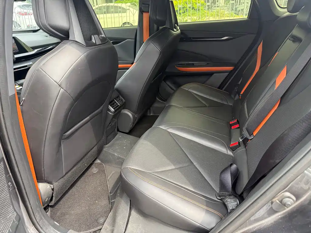 Changan UNI-V 2022 Model 1.5T Excellence Edition