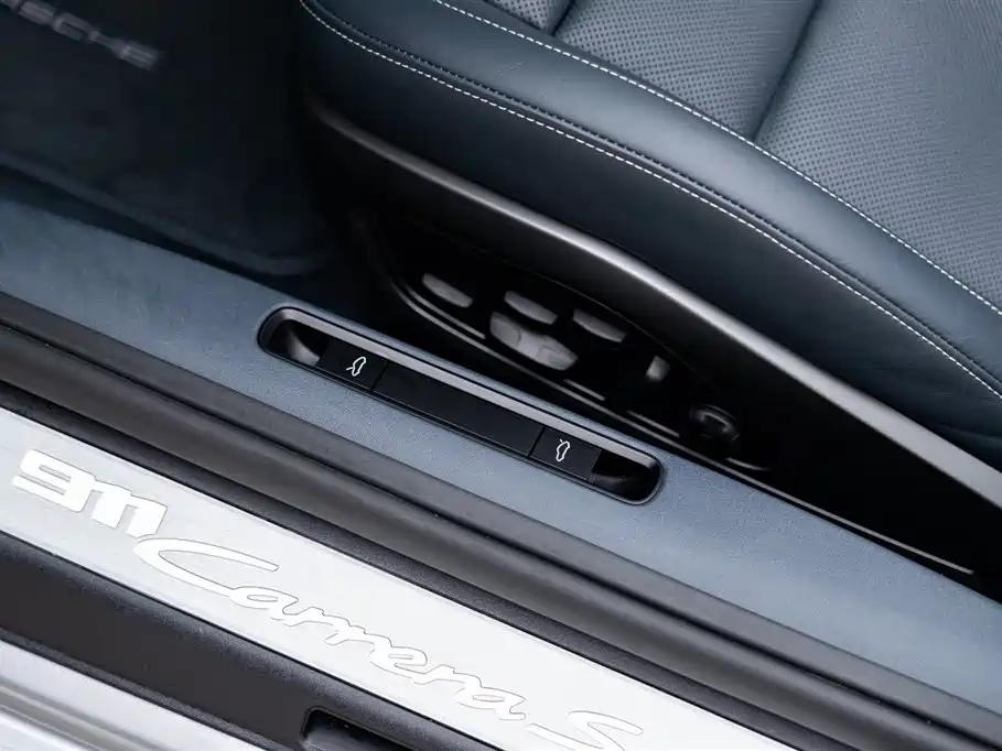 Porsche 911 2022 Carrera S Cabriolet 3.0T