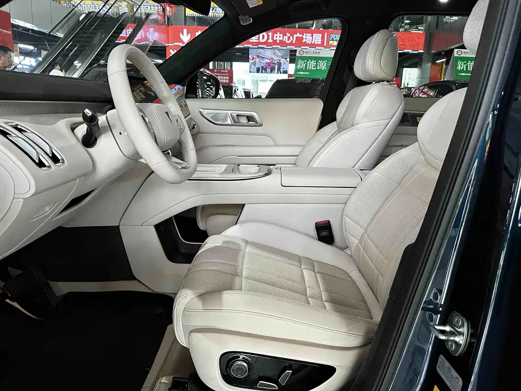 Shenlan S09 2025 Edition Four-Wheel Drive Ultra+ High-End Version