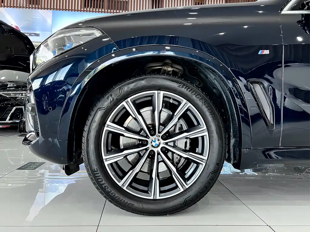 BMW X5 Import 2022 Model xDrive40i M Sport Package