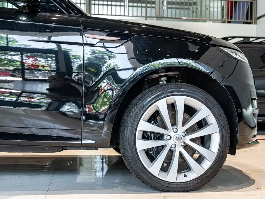 Range Rover Sport P510e Plug-in Hybrid First Edition 2023