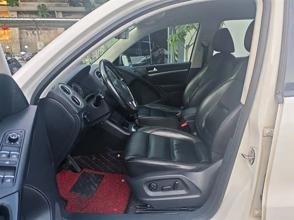 Tiguan 2015 1.8TSI Automatic 2WD Comfort Edition
