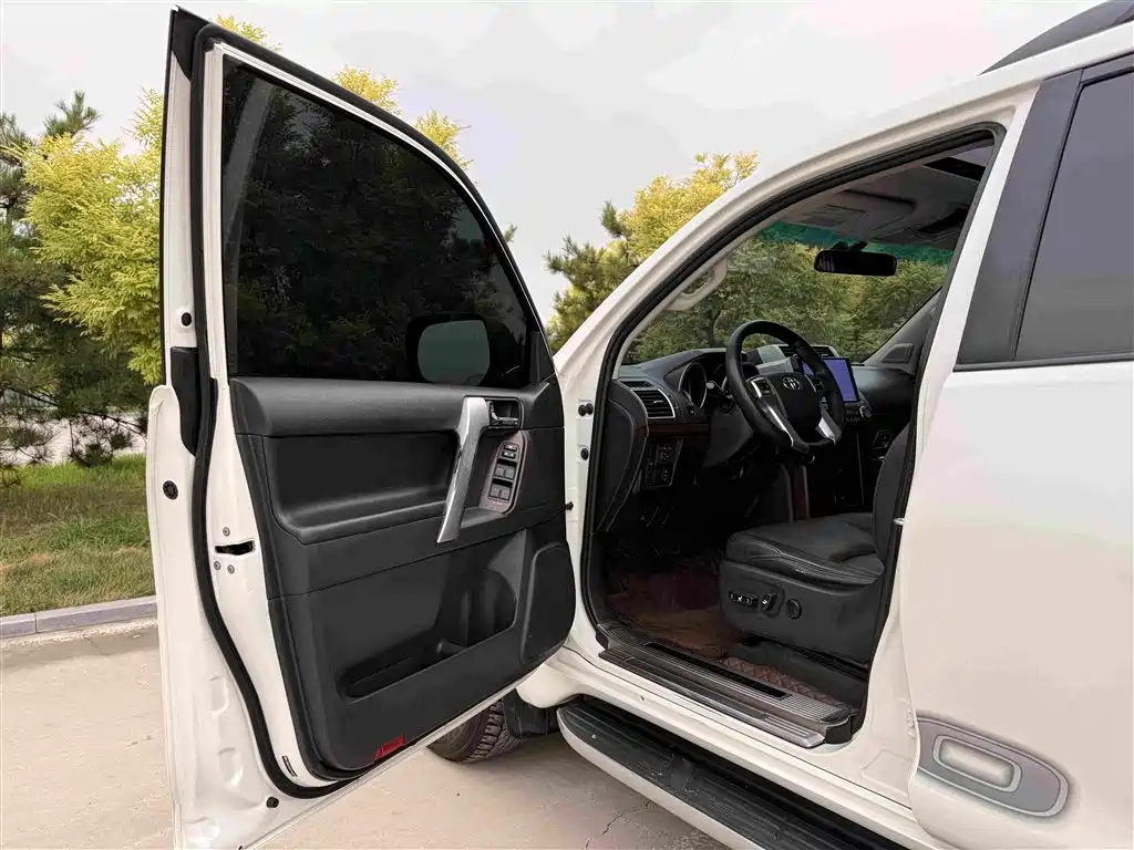Prado 2016 3.5L Automatic TX-L