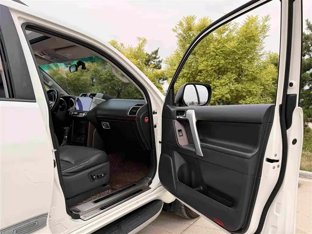 Prado 2016 3.5L Automatic TX-L