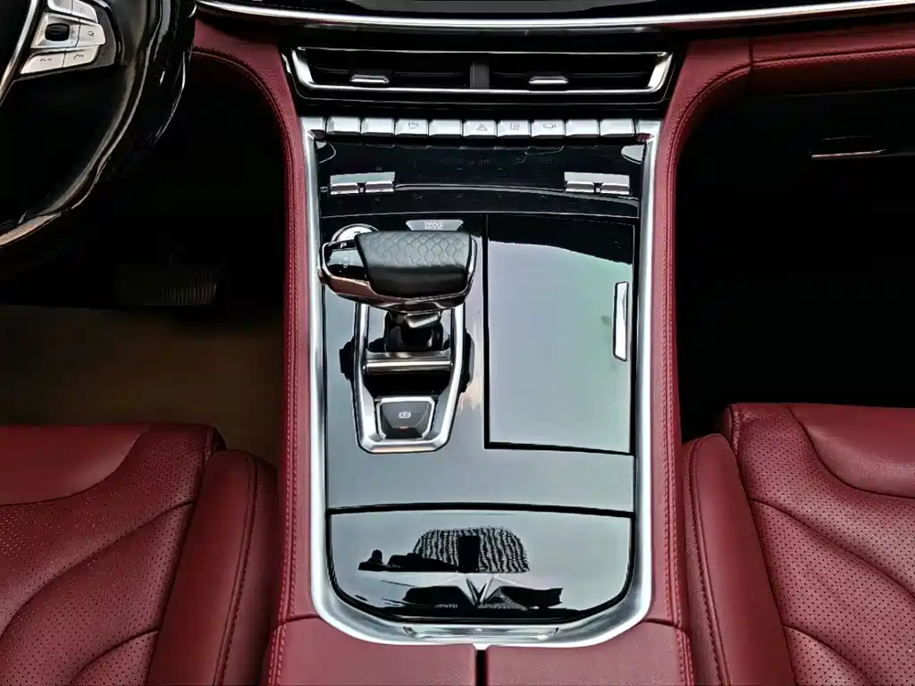 Chang'an CS85 COUPE 2019 2.0T Automatic Premium Version National V
