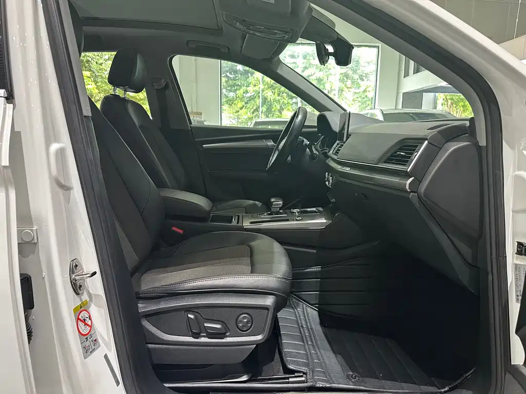 Audi Q5L 2018 45 TFSI Premium Fashion Edition National V