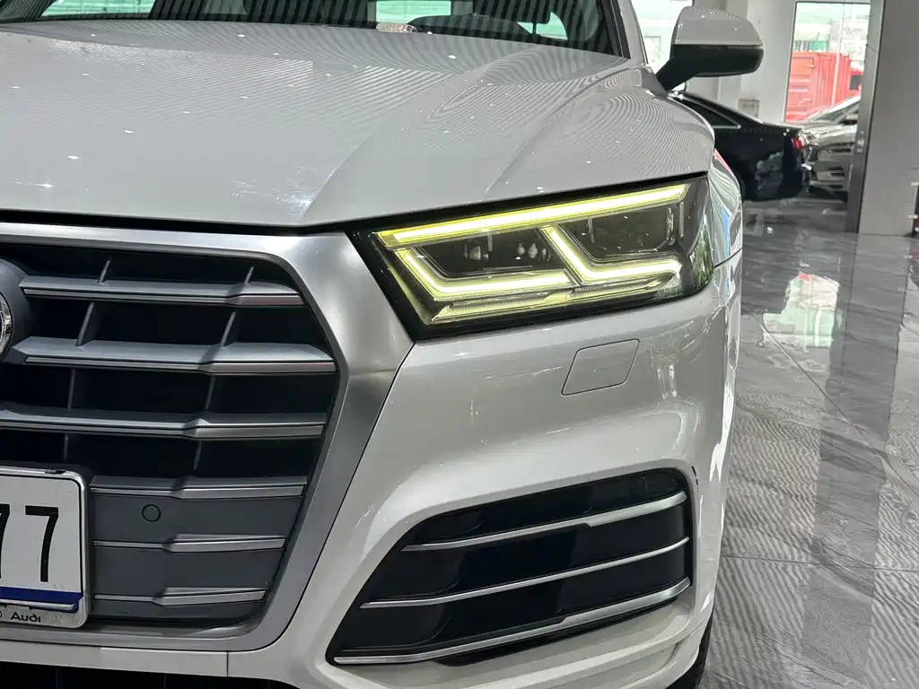 Audi Q5L 2018 45 TFSI Premium Fashion Edition National V