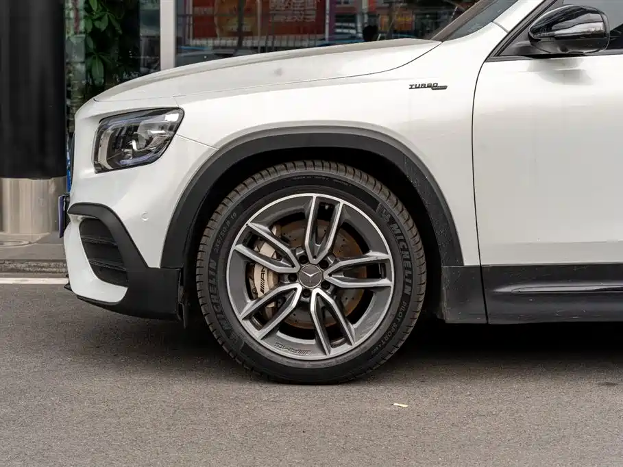 Mercedes GLB AMG 2021 35 4MATIC