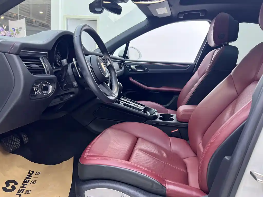 Macan 2023 2.0T