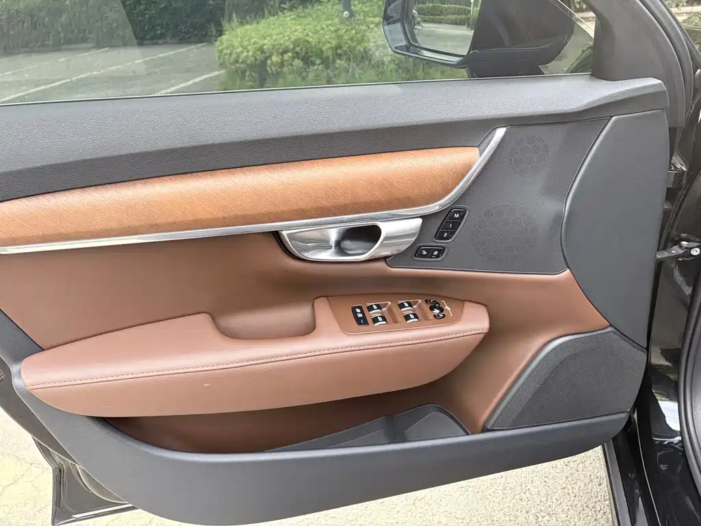 Volvo S90 2023 B5 Intelligent Luxury Edition