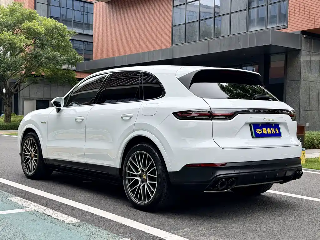 Cayenne New Energy 2021 Model Cayenne E-Hybrid 2.0T