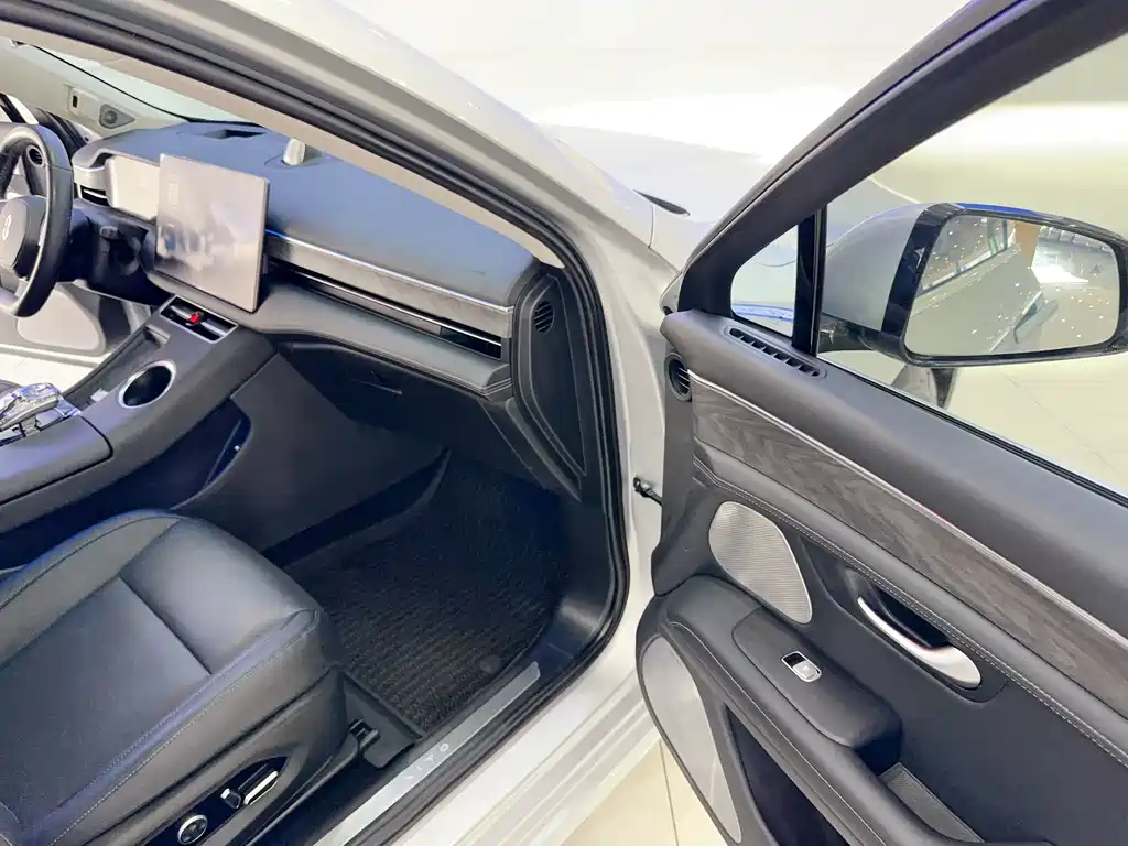 Wenxiang M5 2022 Edition Extended Range All-Wheel Drive Premium Version