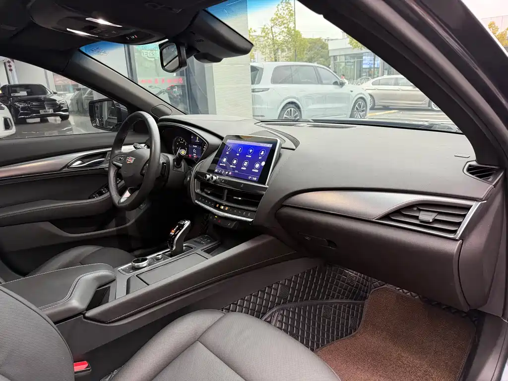 Cadillac CT5 2021 Model Year Restyled 28T Luxury Edition