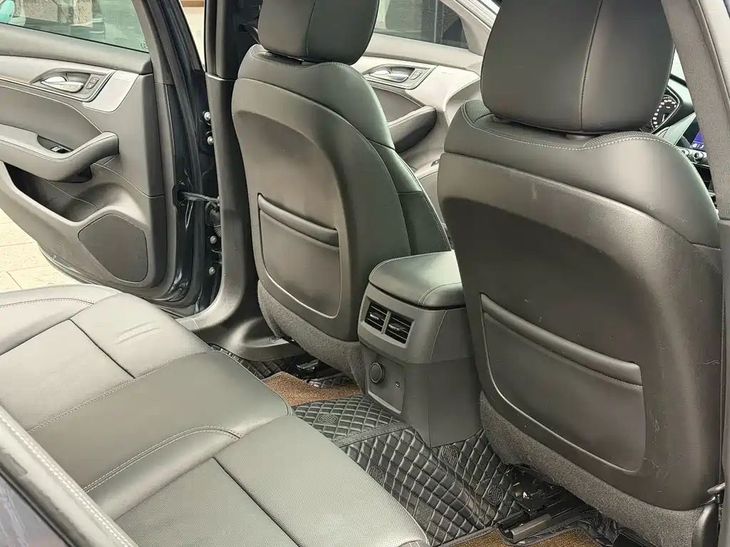 Cadillac CT5 2021 Model Year Restyled 28T Luxury Edition
