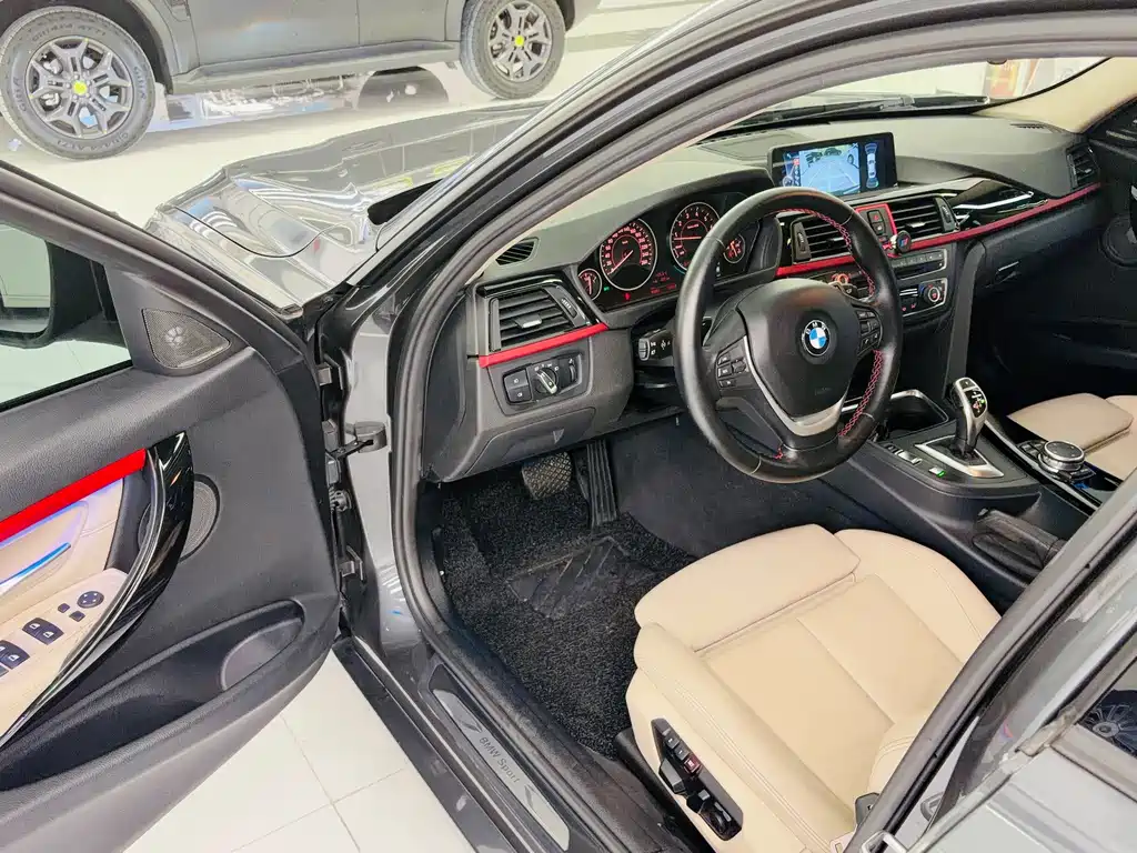 BMW 3 Series 2015 320i Active Tourer Sport Design Package