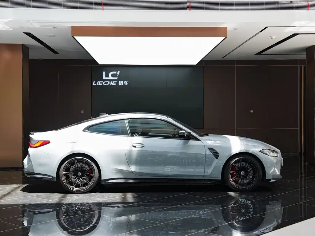 BMW M4 2022 Model M4 Coupe Thunder Edition