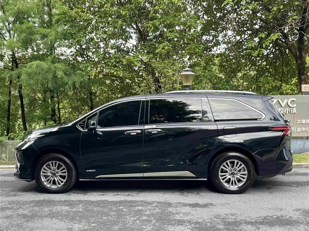 Sienna 2021 2.5L Hybrid Comfort Edition