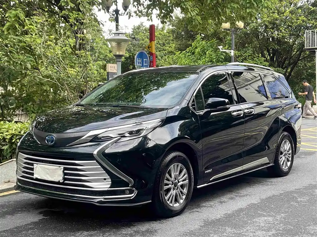 Sienna 2021 2.5L Hybrid Comfort Edition