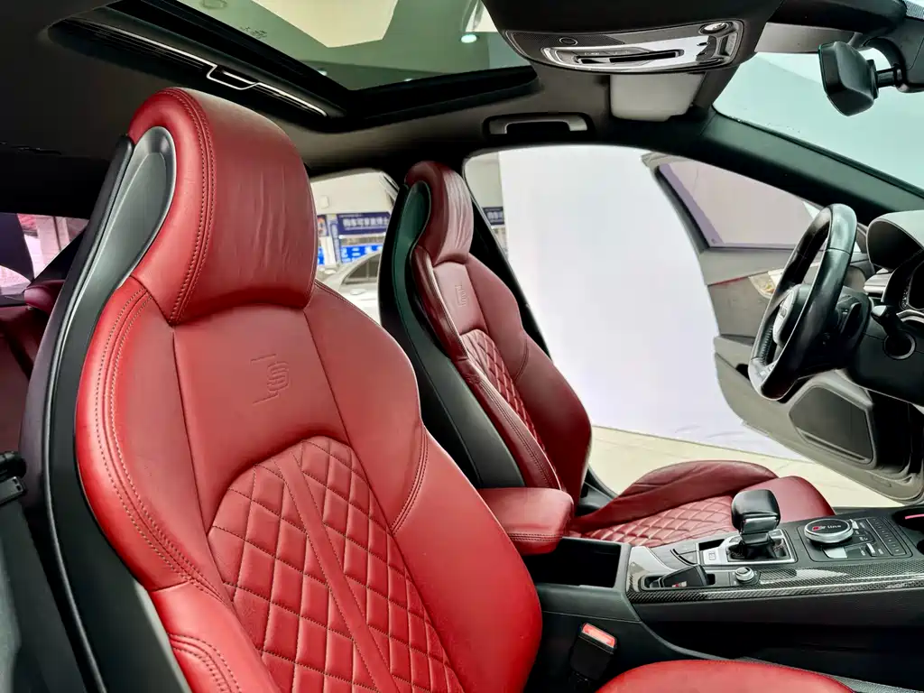 Audi S4 2018 model S4 3.0 TFSI