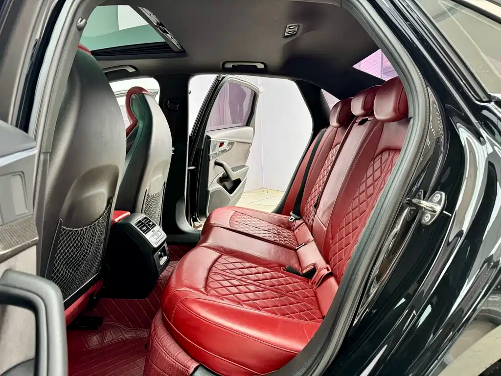 Audi S4 2018 model S4 3.0 TFSI