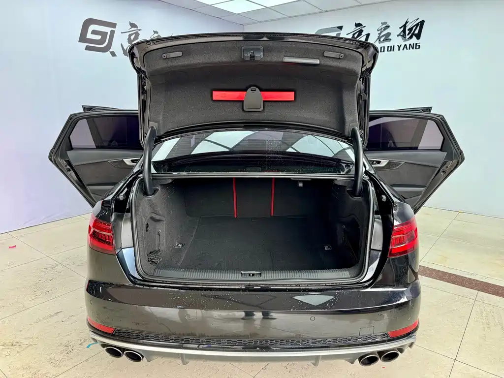 Audi S4 2018 model S4 3.0 TFSI