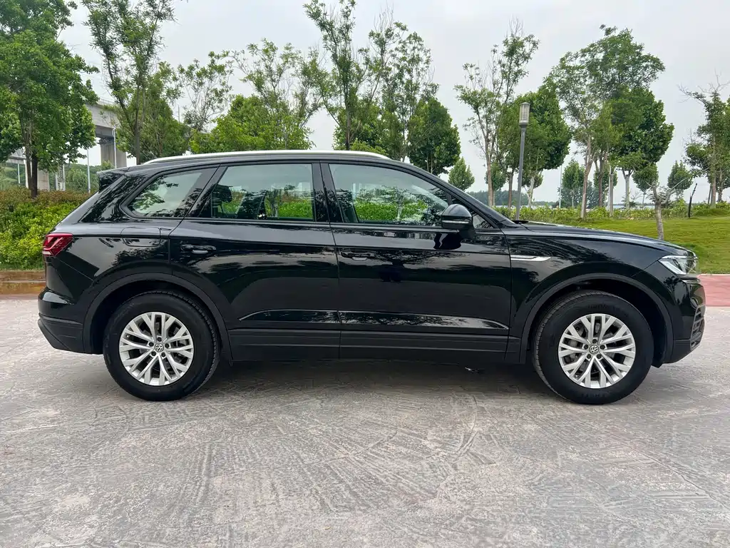 Touareg 2019 2.0 TSI Leading Edition National VI