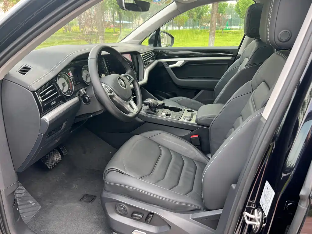 Touareg 2019 2.0 TSI Leading Edition National VI