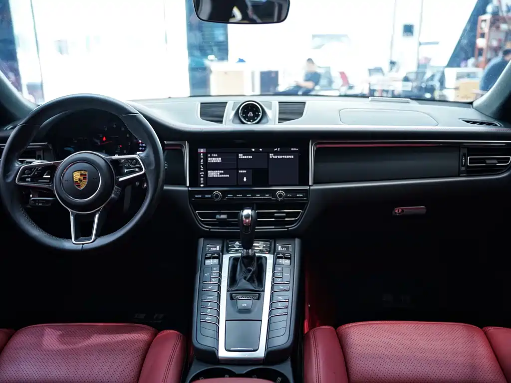 Macan 2020 2.0T