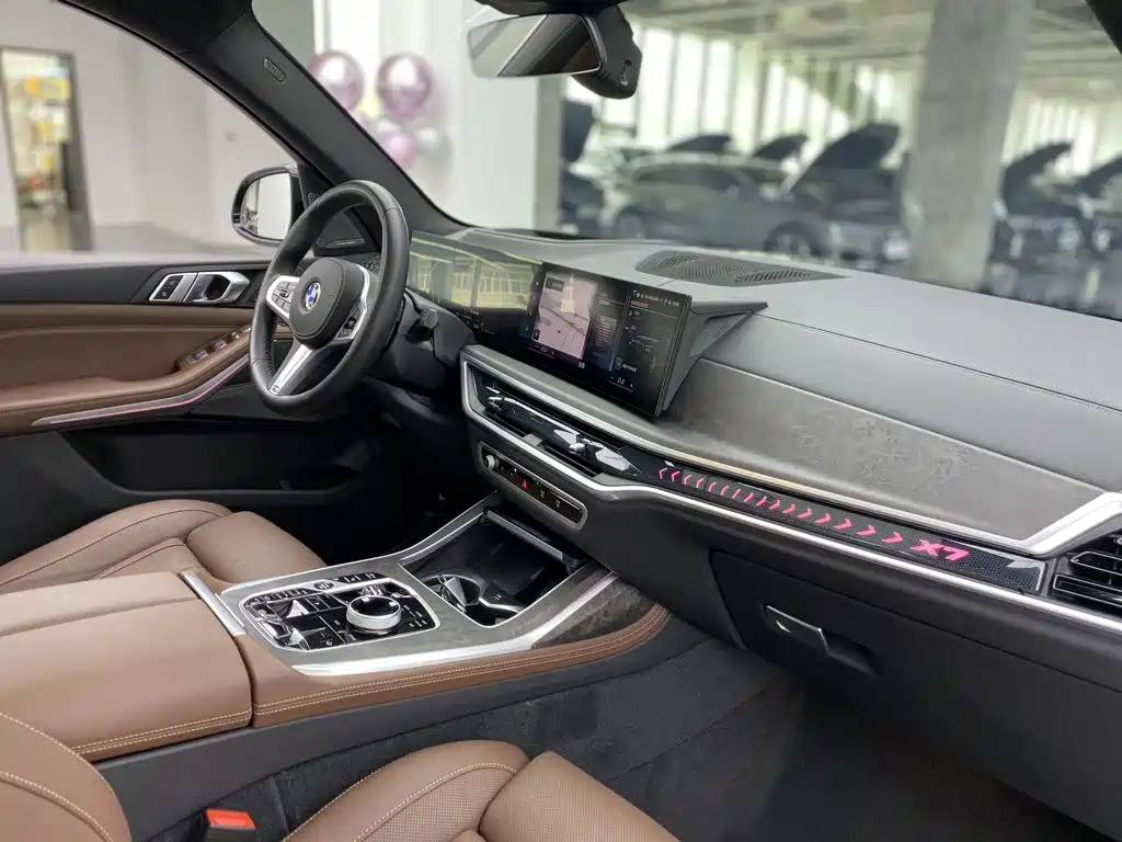 BMW X7 2023 xDrive40i Luxury Edition M Sport Package