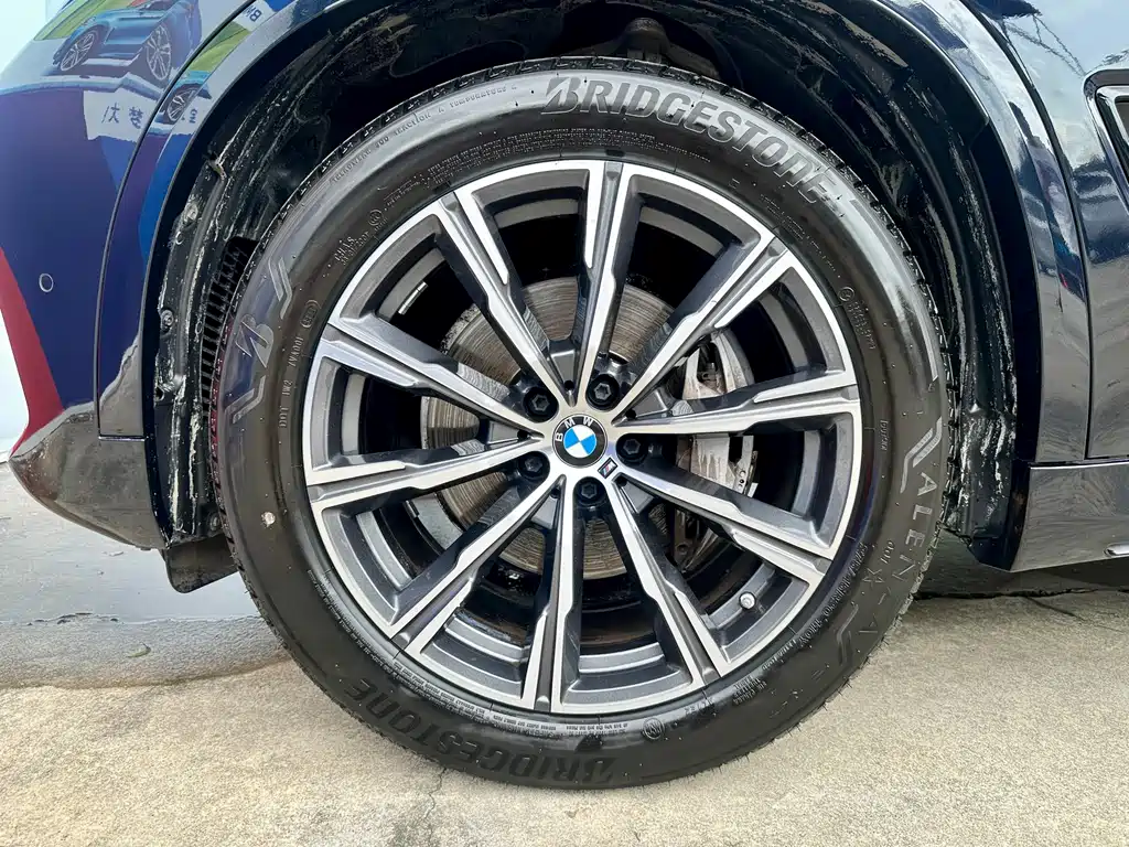 BMW X5 Import 2022 Model xDrive40i M Sport Package