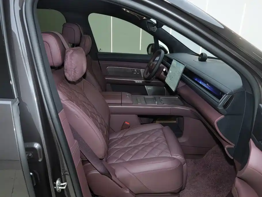 NIO ES8 2026 Model Executive Luxury Edition