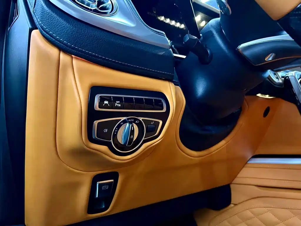 Mercedes-Benz G-Class 2019 model restyled G 500