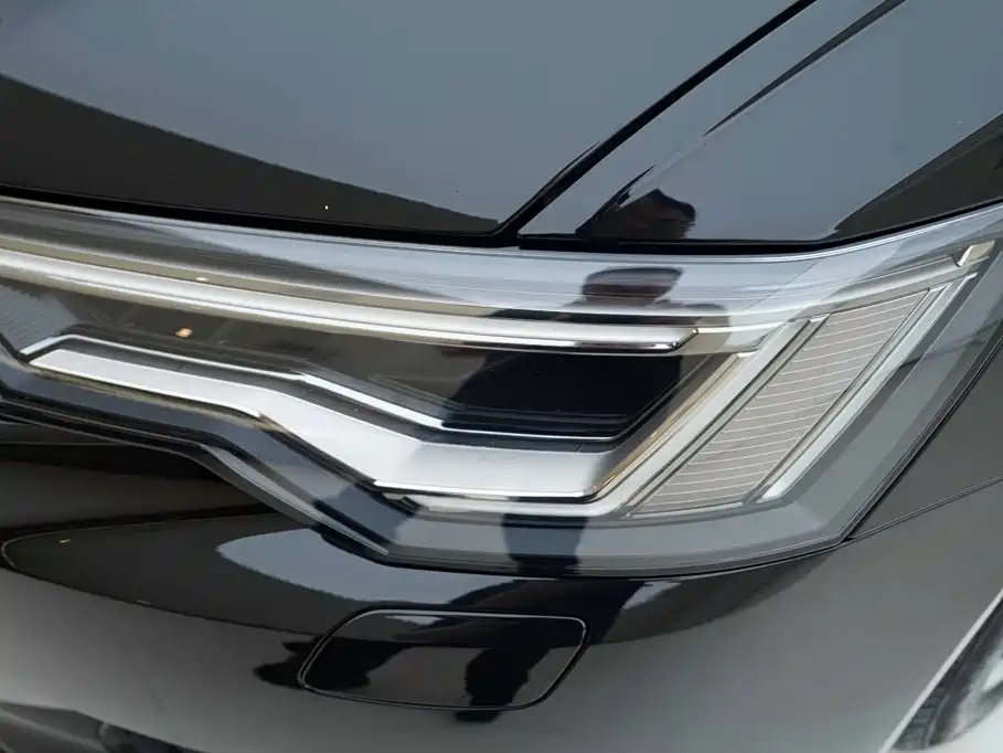 Audi A6L 2020 45 TFSI quattro Premium Selection Elegant Type