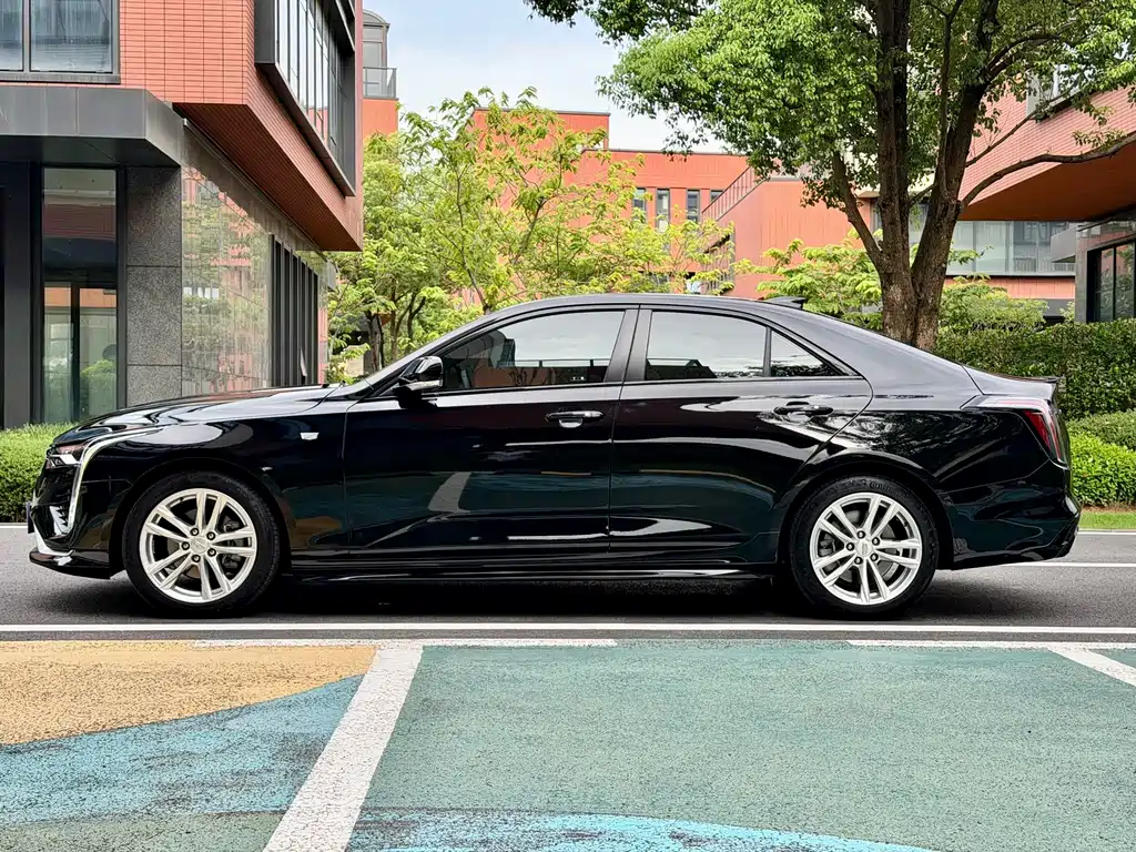 Cadillac CT4 2022 28T Style Edition