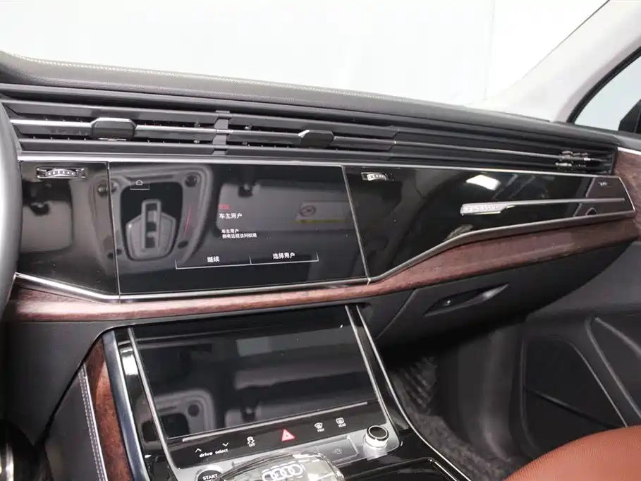 Audi Q7 2023 55 TFSI quattro S line Sport Edition