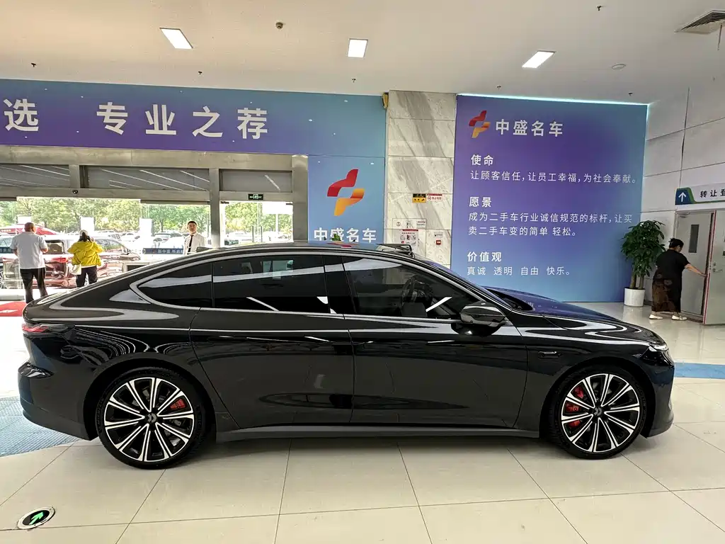 NIO ET7 2024 Edition 75kWh Executive Signature Edition