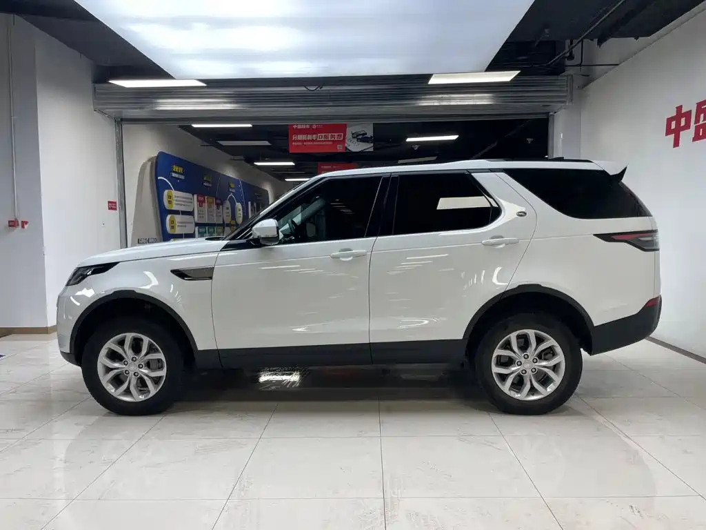 Discovery 2020 3.0 SC V6 SE