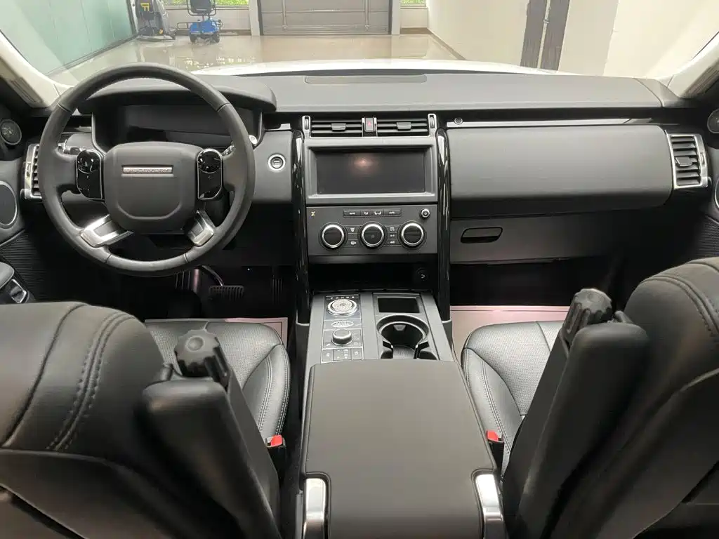 Discovery 2020 3.0 SC V6 SE