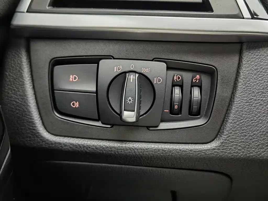 BMW 3 Series 2019 320Li Fashion Edition