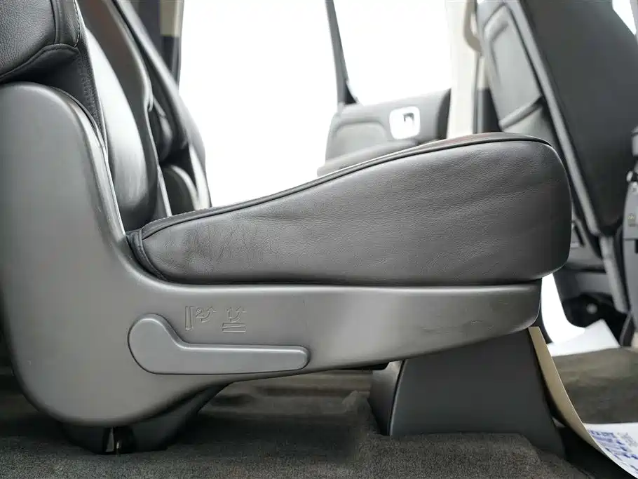 Escalade ESV Platinum Extended Length 2013