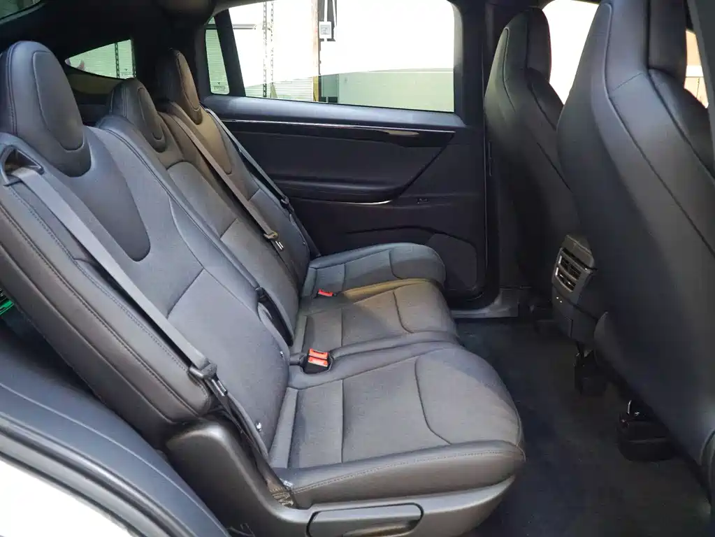 Model X 2016 75D