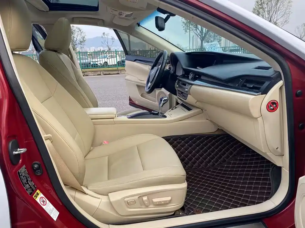 Lexus ES 2014 250 Elite Edition