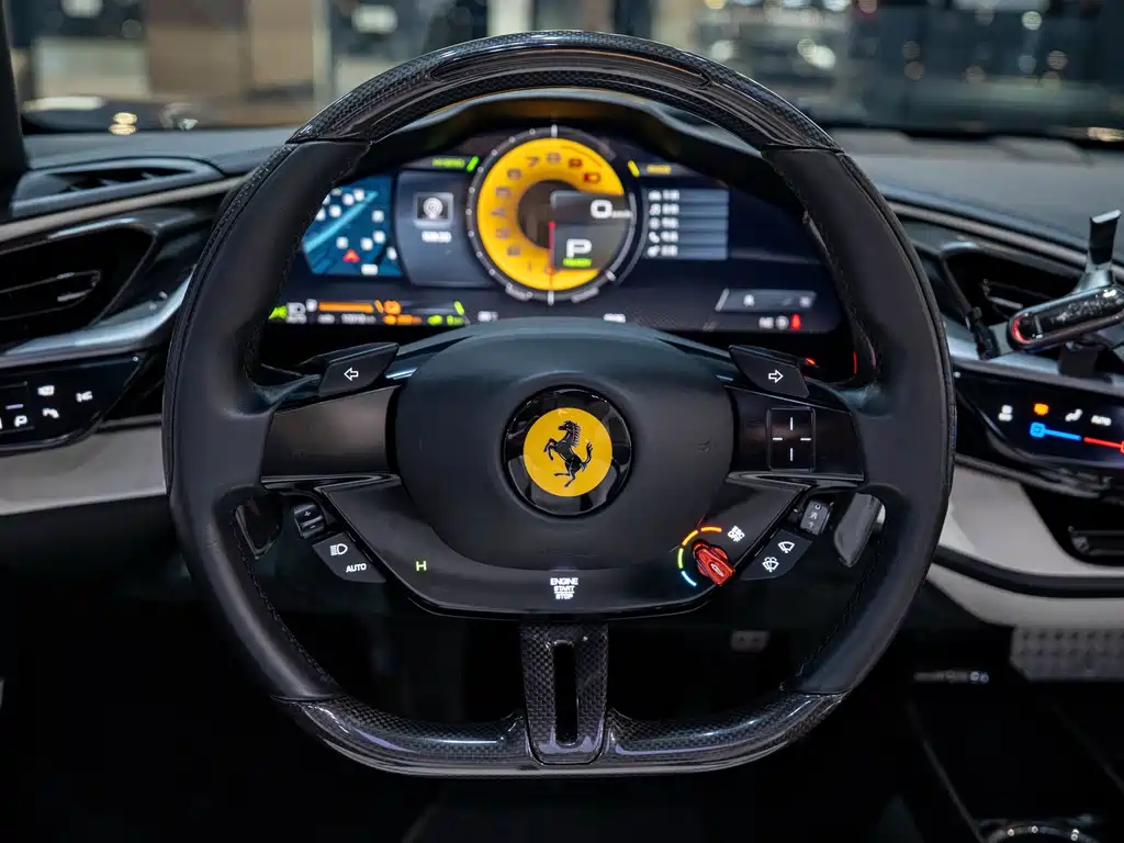 SF90 Spider 2021