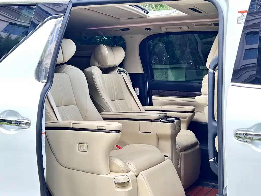 Alphard 2021款 Hybrid 2.5L Prestige Edition