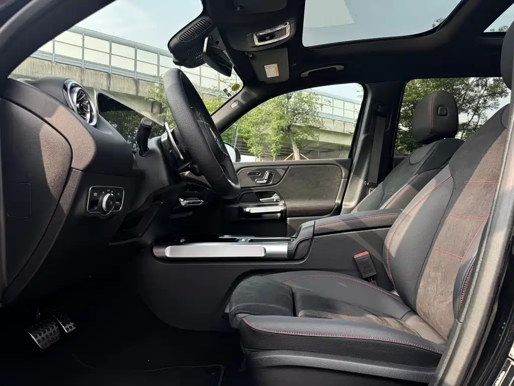 Mercedes GLB AMG 2026 35 4MATIC