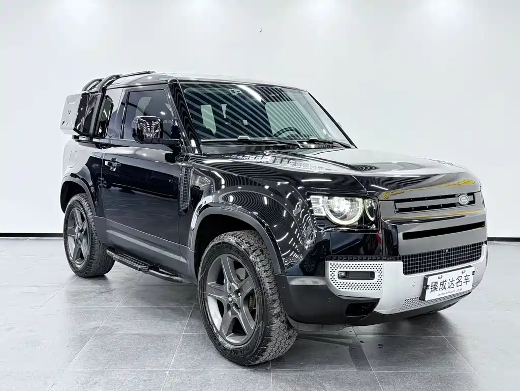 Land Rover Defender 2023 Edition 90 2.0T P300 SE